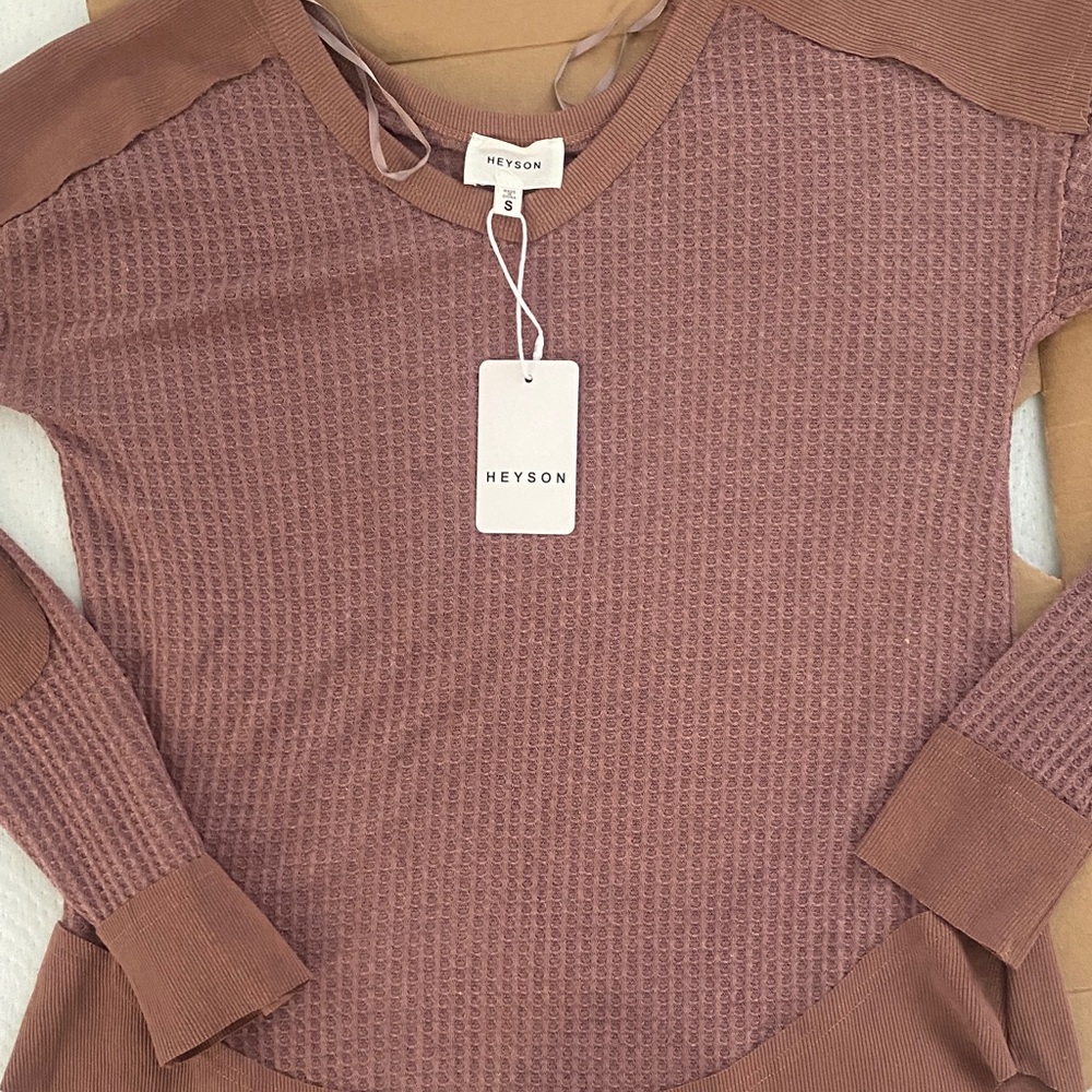 New with tags Heyson Women's Dusty Rose Tunic Top